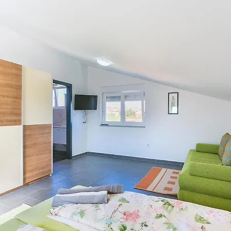 Istriensonne 0146 - Tess Mit Meerblick Apartment
