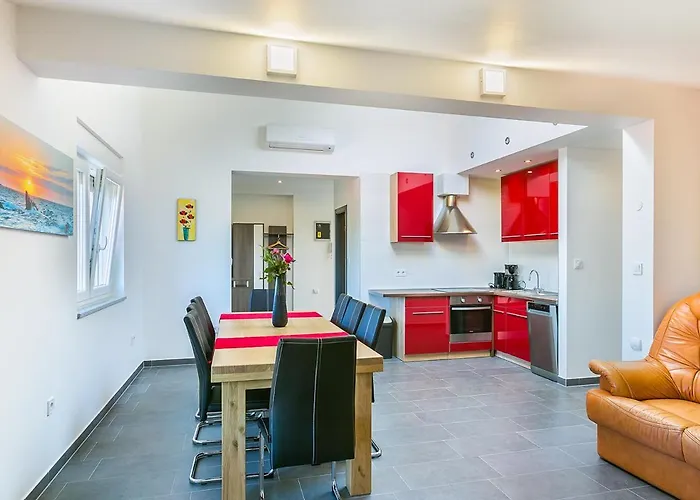 Istriensonne 0146 - Tess Mit Meerblick Μεντουλίν